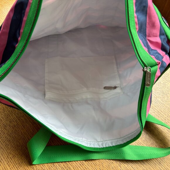 LESPORTSAC Medium Stripped Duffle Bag/Weekender - Picture 7 of 7